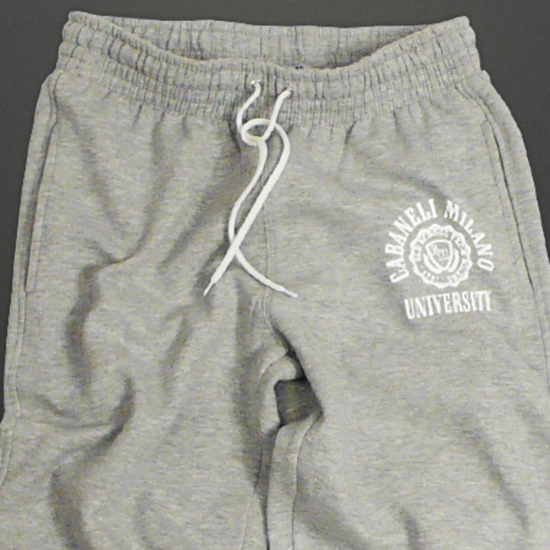 Cabaneli Pantalon Jogging Cabaneli Gris Chine Typo Blanc