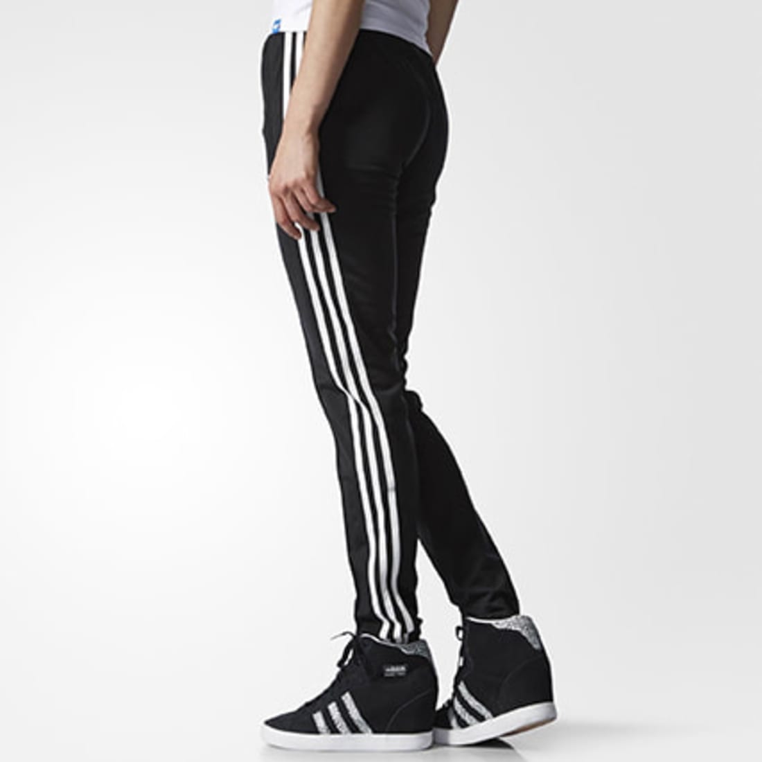 jogging adidas supergirl