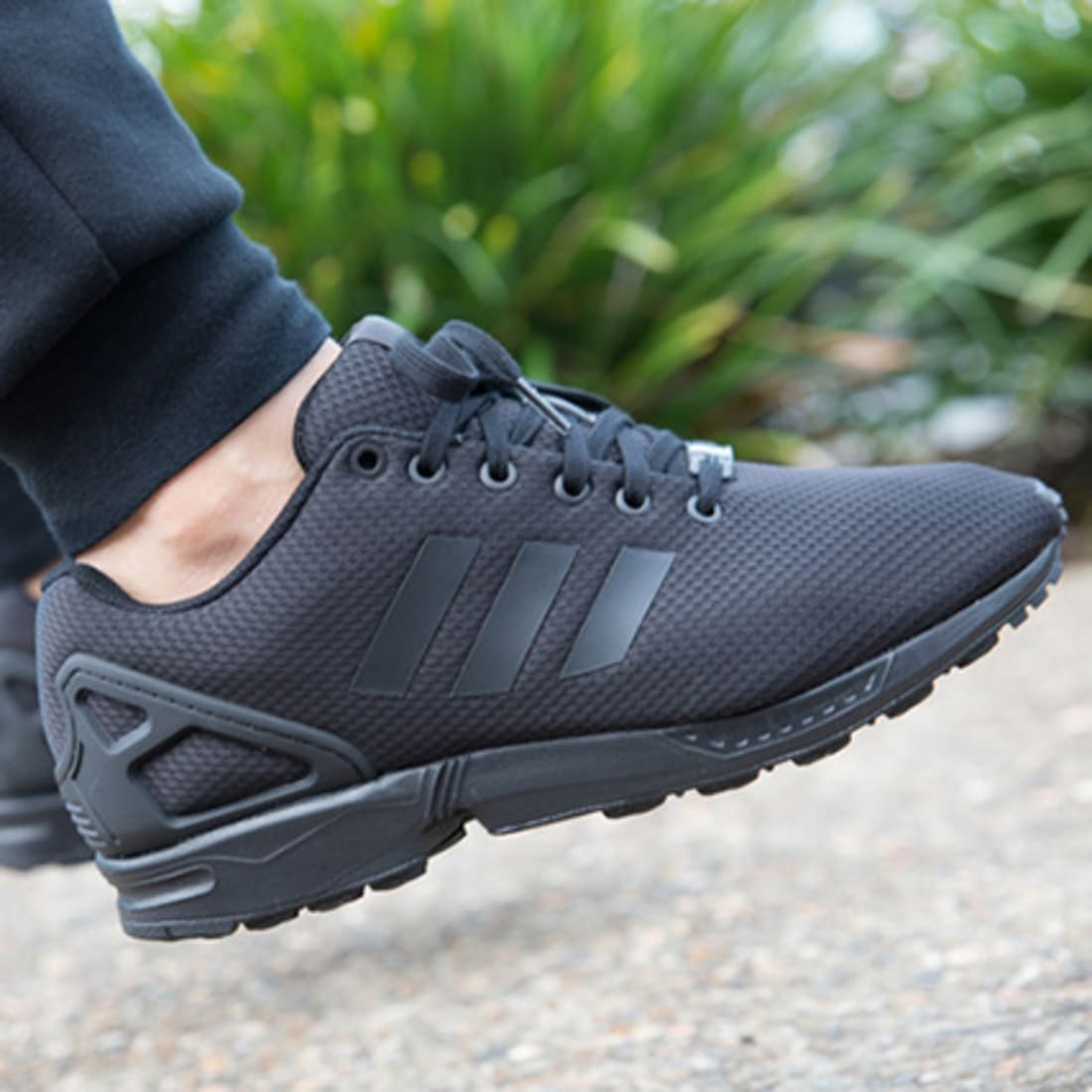 adidas - Baskets ZX Flux Noir Noir - LaBoutiqueOfficielle.com