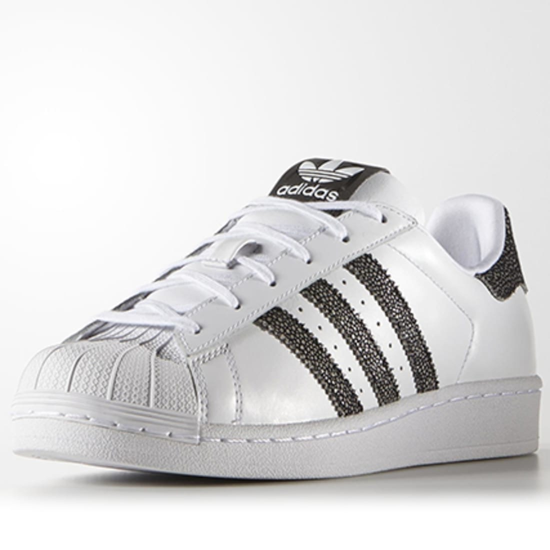 adidas - Baskets Superstar Originals Blanc Noir ...