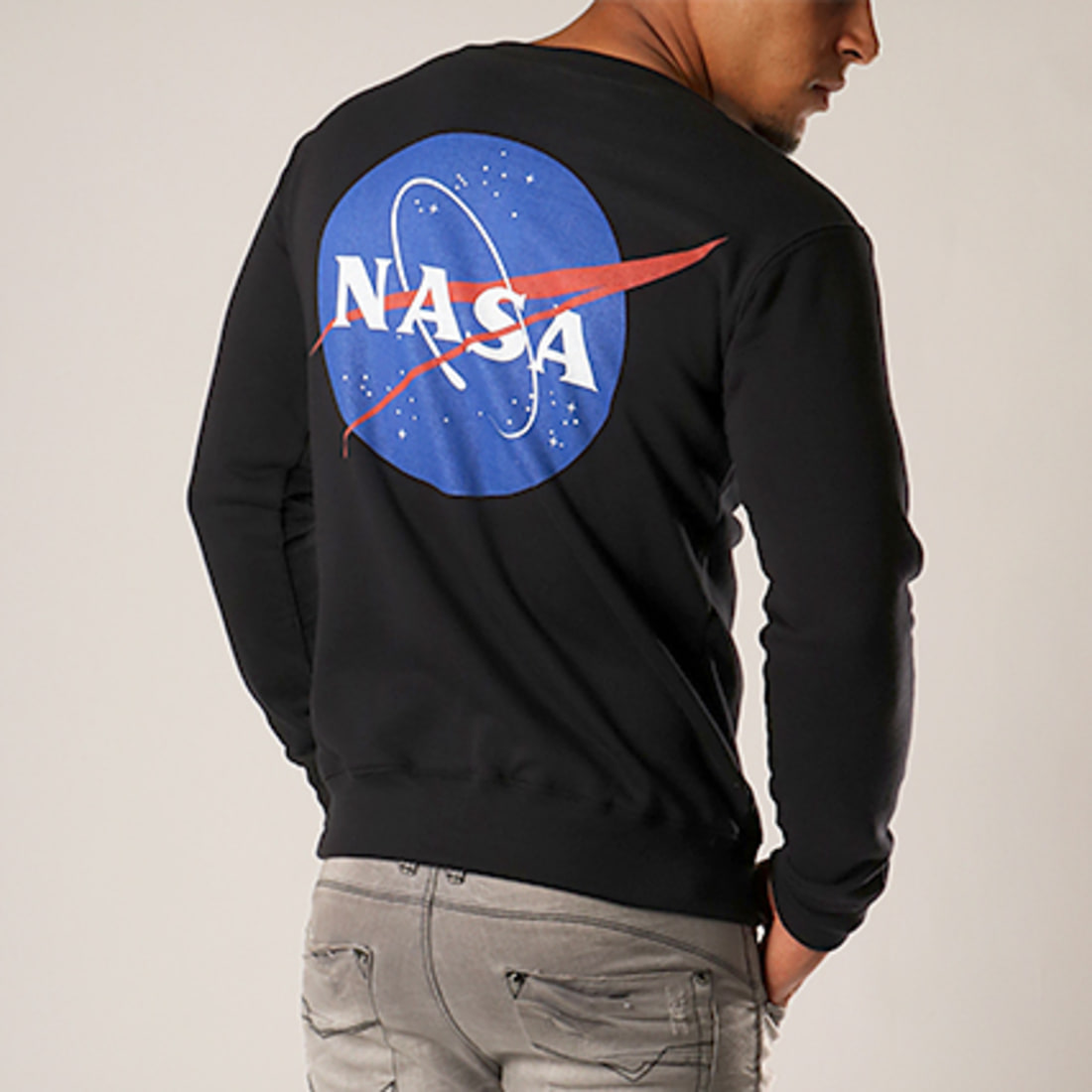 Crewneck h&m nasa Clearance