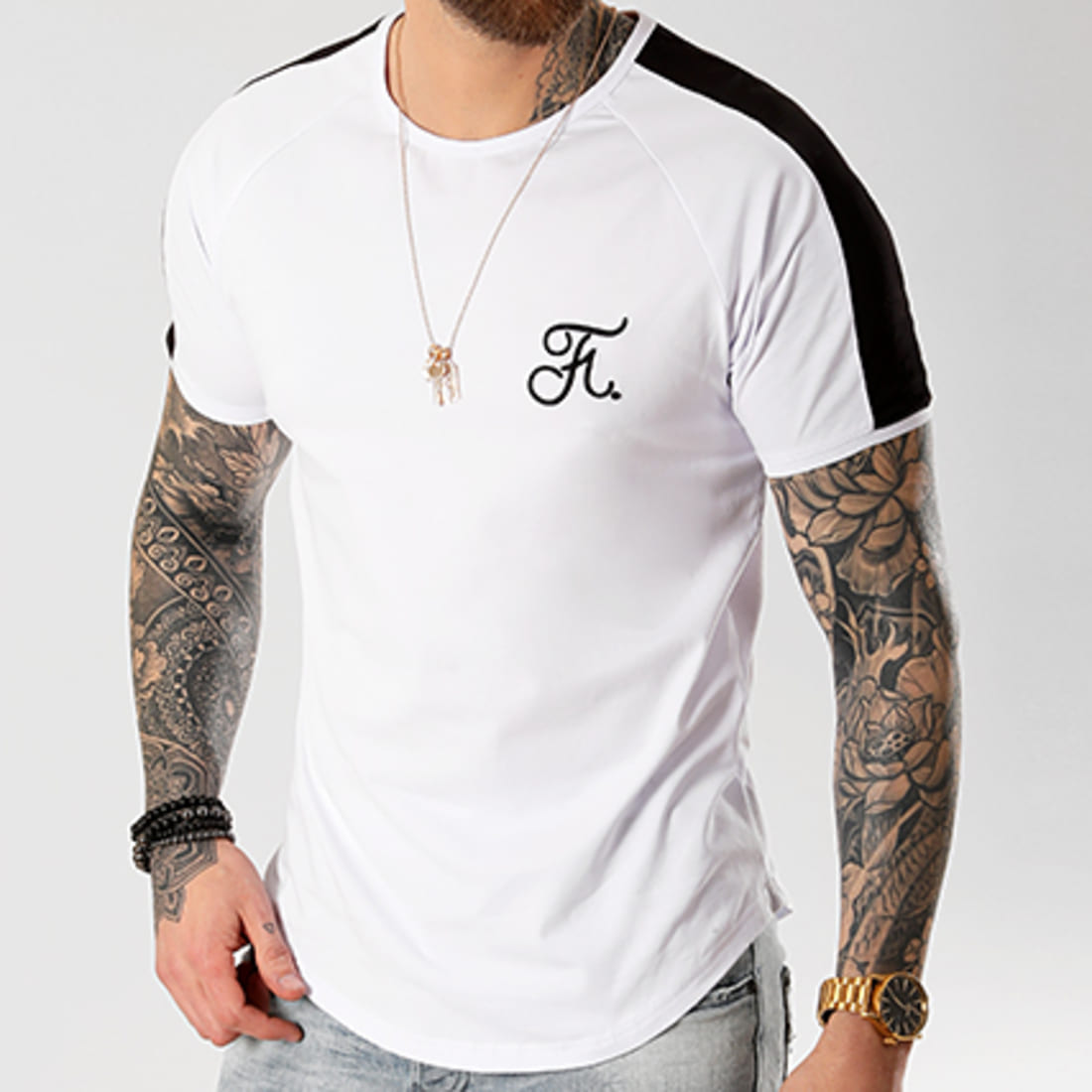 Final Club Tee Shirt Oversize Premium Fit Avec Bande Et Broderie 039