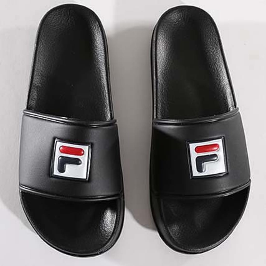 claquette fila garcon