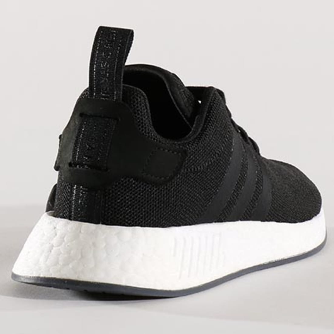 nmd r2 cq2402