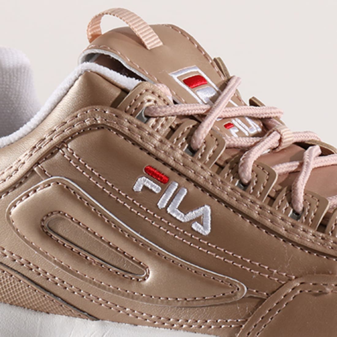 Fila - Baskets Femme Disruptor M Low 1010303 80D Rose Gold ...