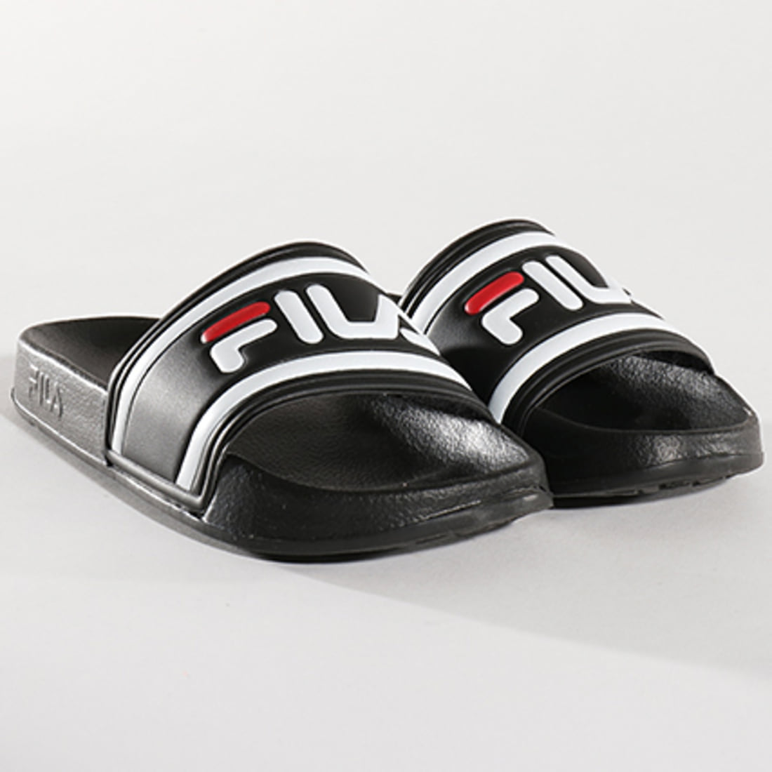 claquette fila fille