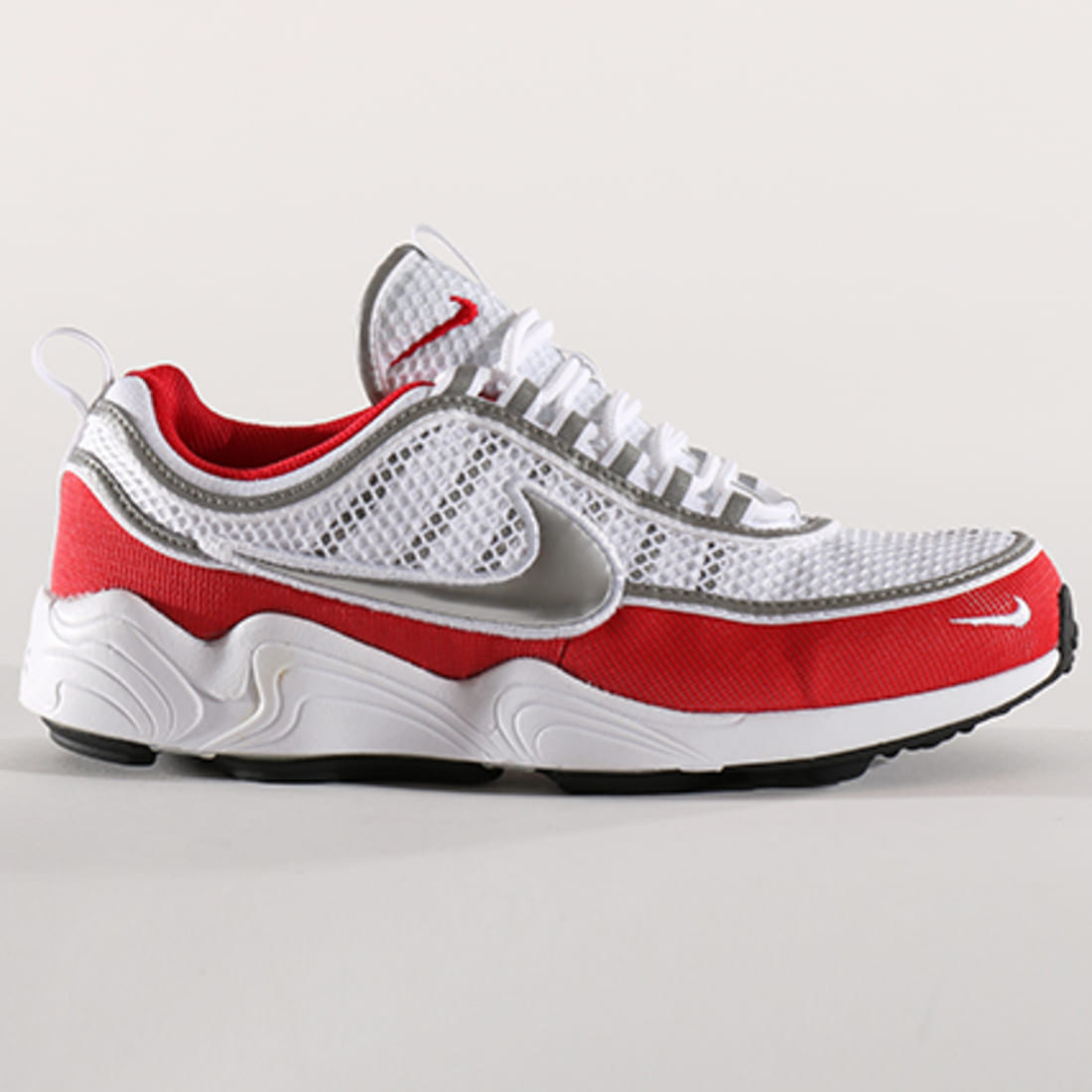 nike spiridon homme blanche