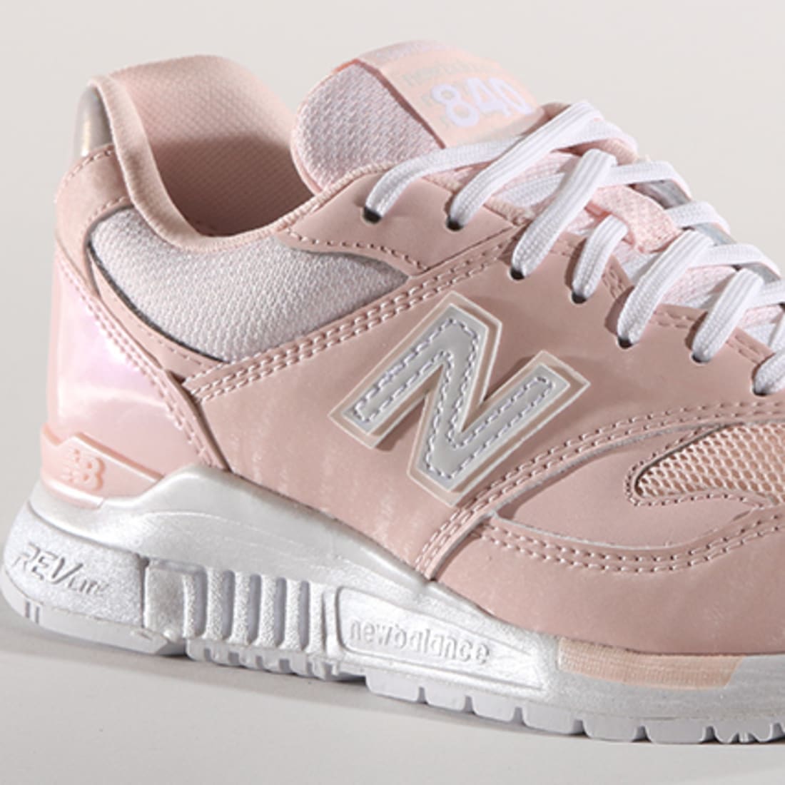 new balance 840 femme rose