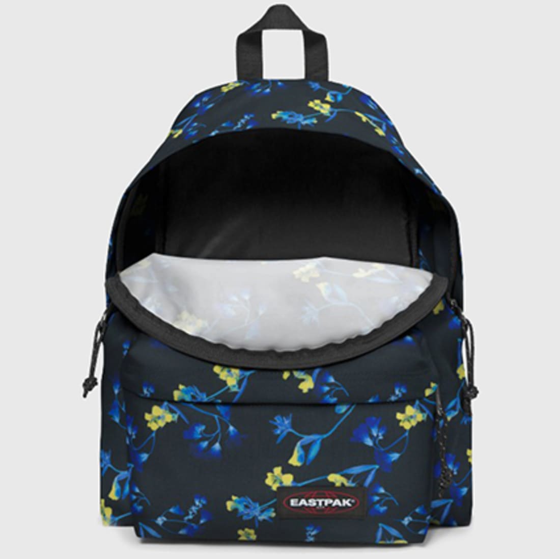 cora sac eastpak