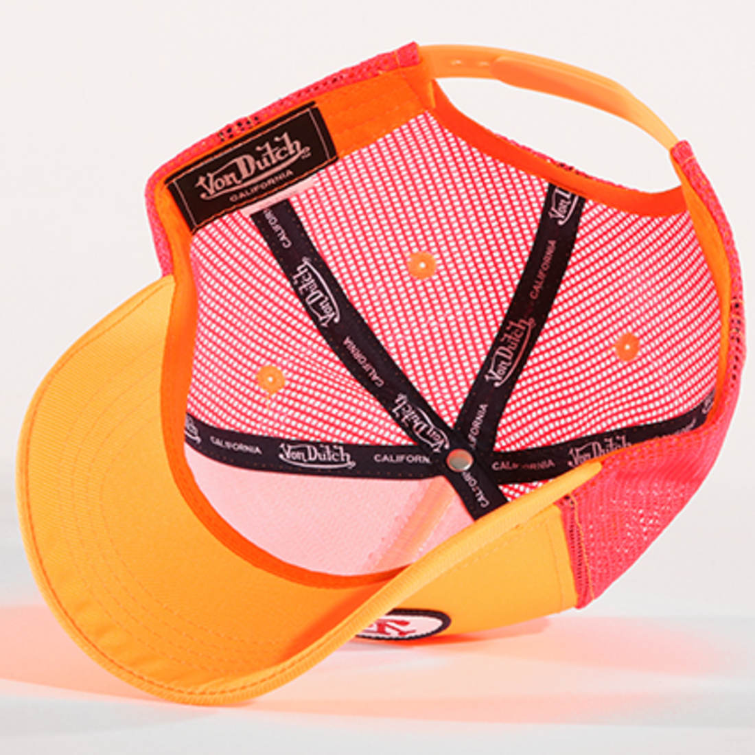 Von Dutch - Casquette Trucker Fresh Orange Fluo ...
