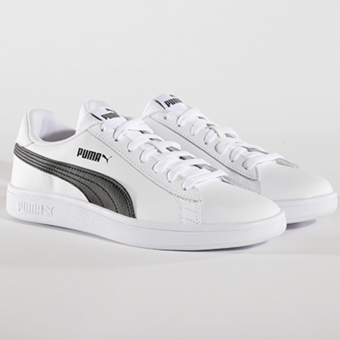 puma smash v2 l black white