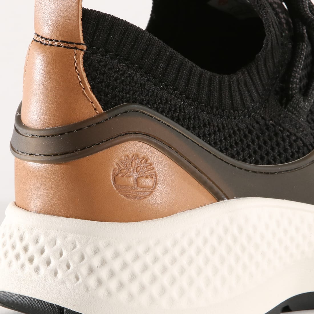 timberland flyroam noir