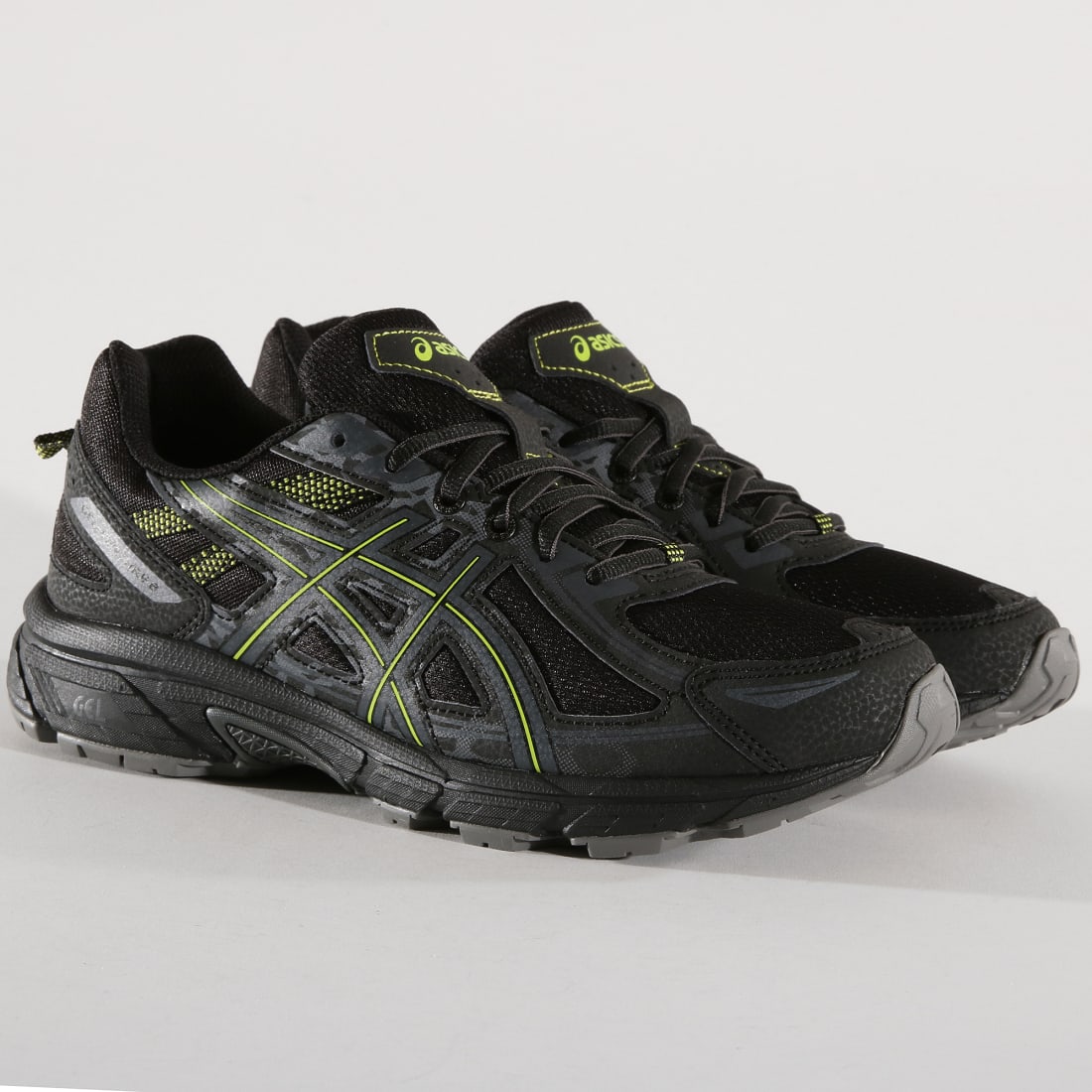 asics t6a8n black
