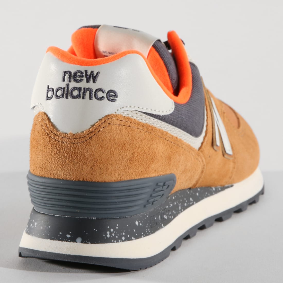 New Balance - Baskets 574 657431-60 Brown Sugar ...