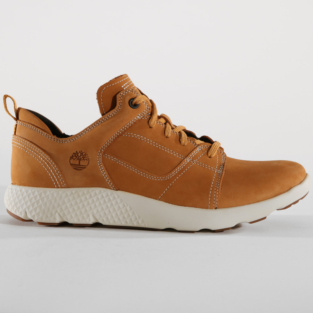 timberland flyroam oxford