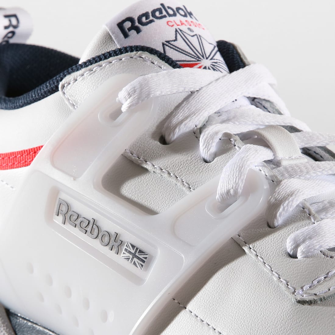 reebok baskets workout advanced low cn4309 white collegiate navy red