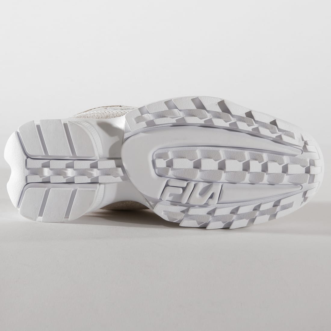 Fila disruptor s best sale low chateau gray