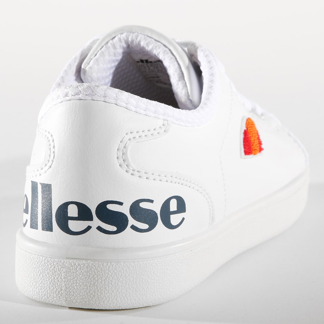 basket ellesse fille