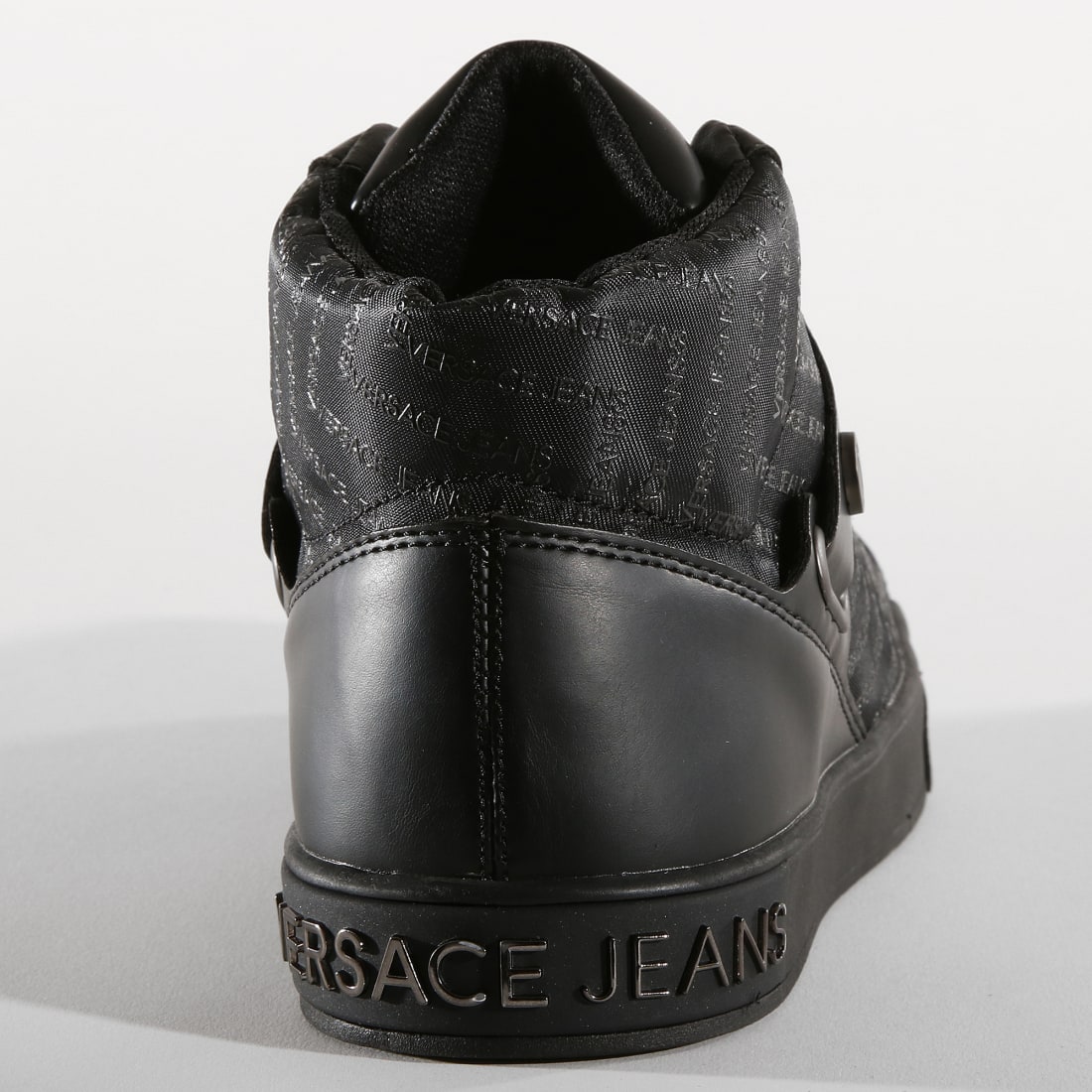 Versace Jeans Couture Linea Fondo Speed dis 30 | SALE € 132,96 (30% Korting)