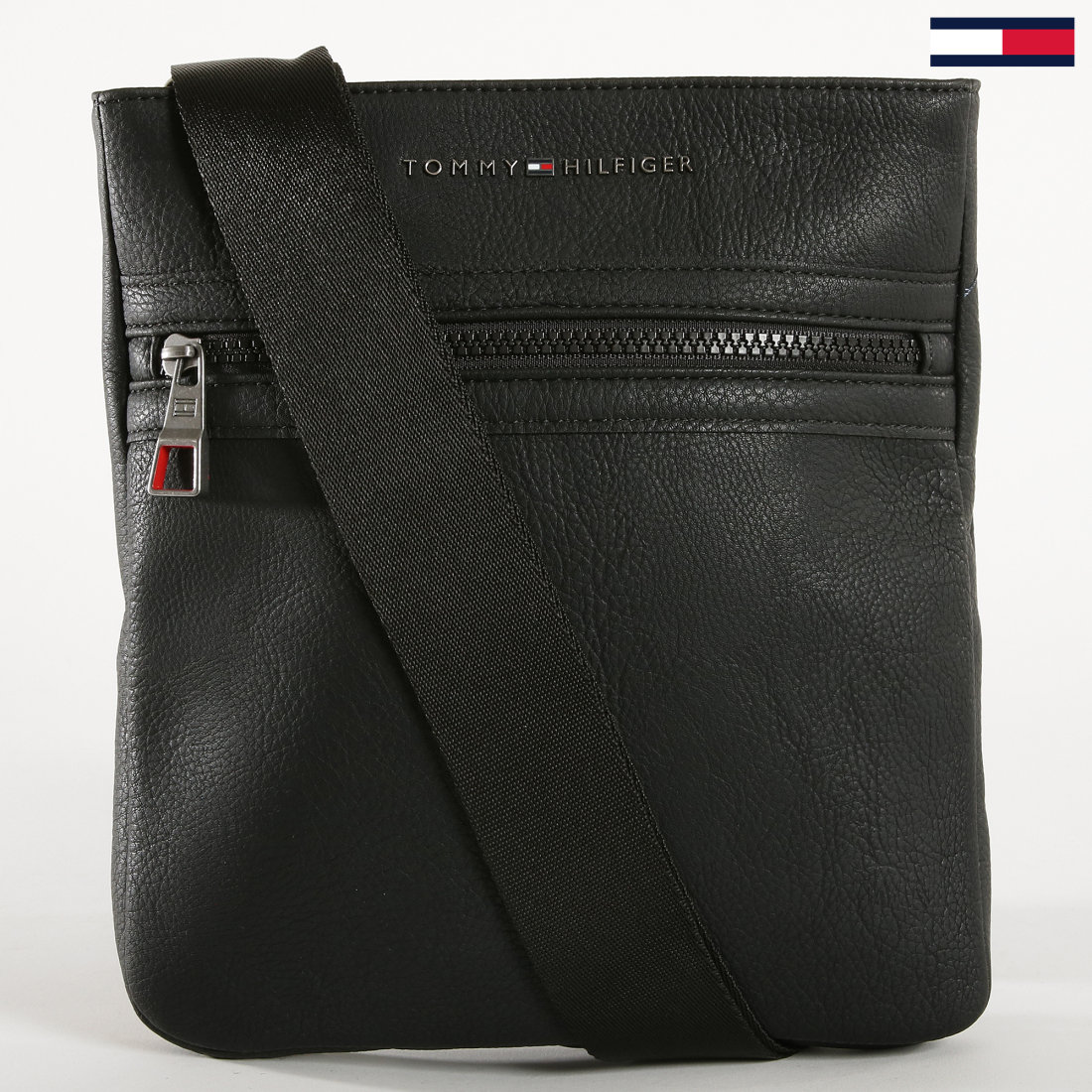 Tommy Hilfiger - Sacoche Essential Crossover 0806 Noir - LaBoutiqueOfficielle.com