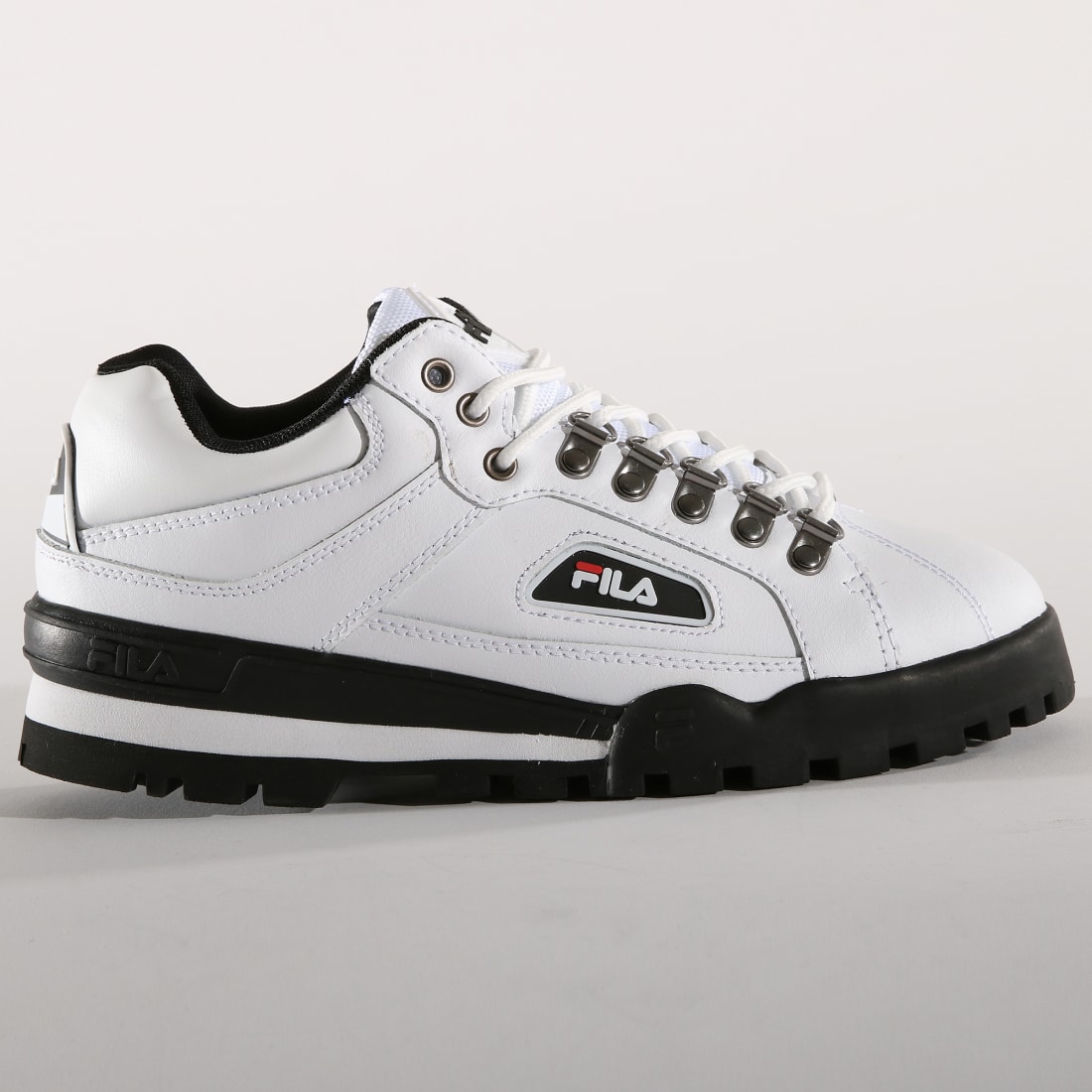 lasser de chaussure