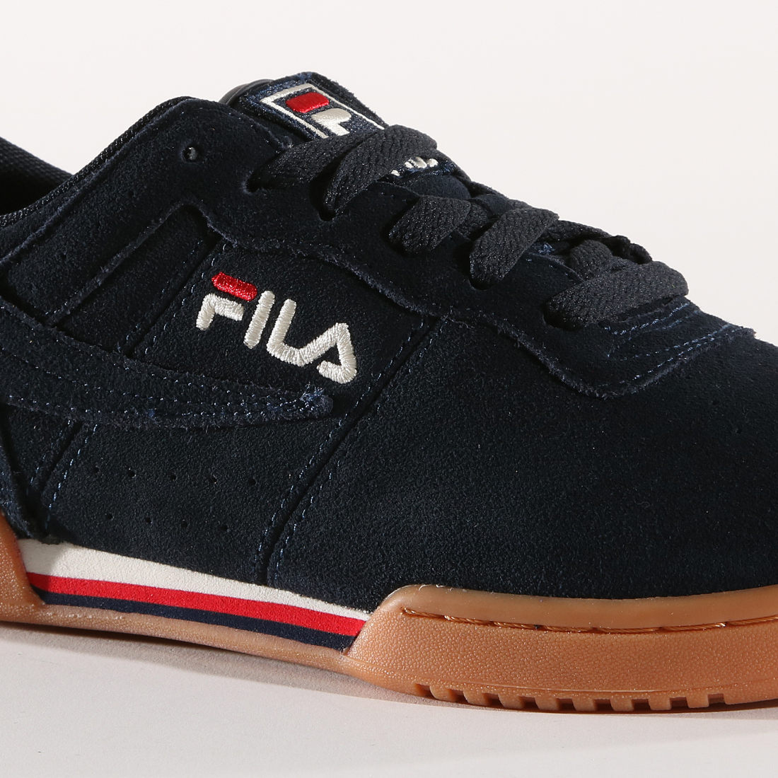basket fila bleu marine