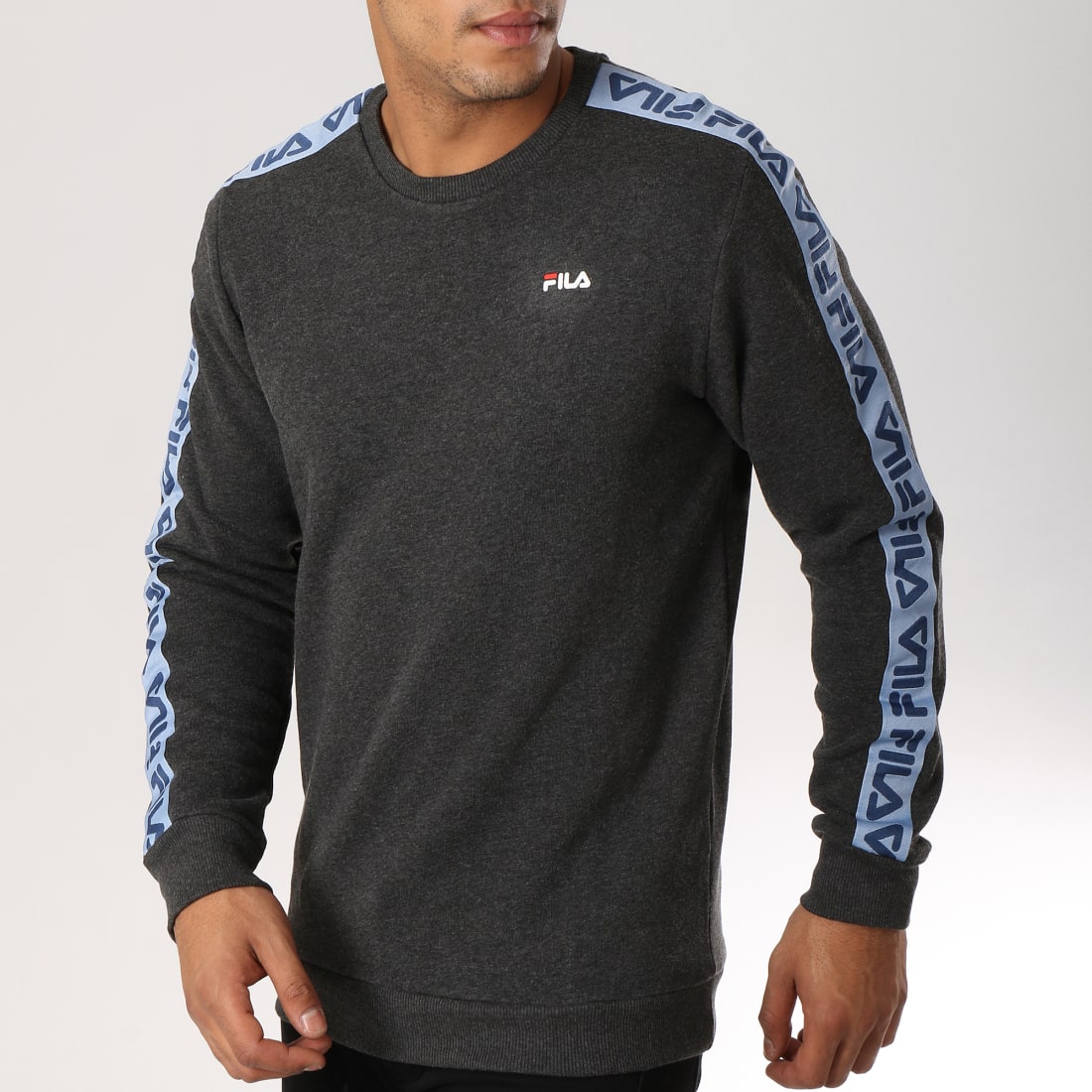 Fila hotsell aren crewneck