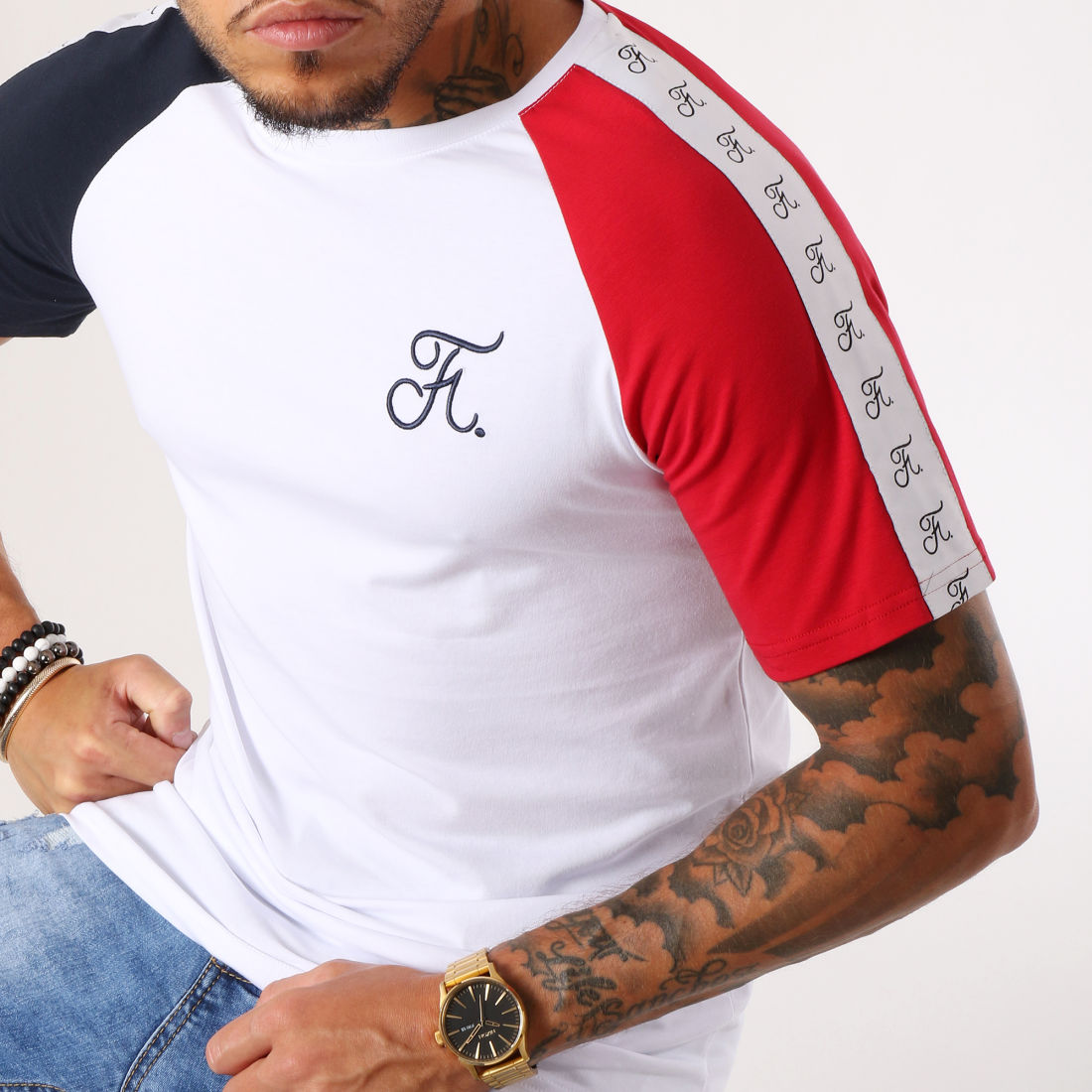 Final Club Tee Shirt Raglan Bleu Blanc Rouge Avec Bandes 135 Blanc
