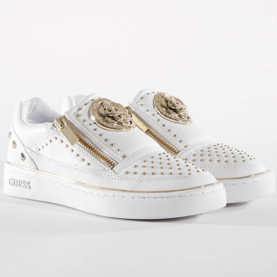 Basket guess blanche et or 2025