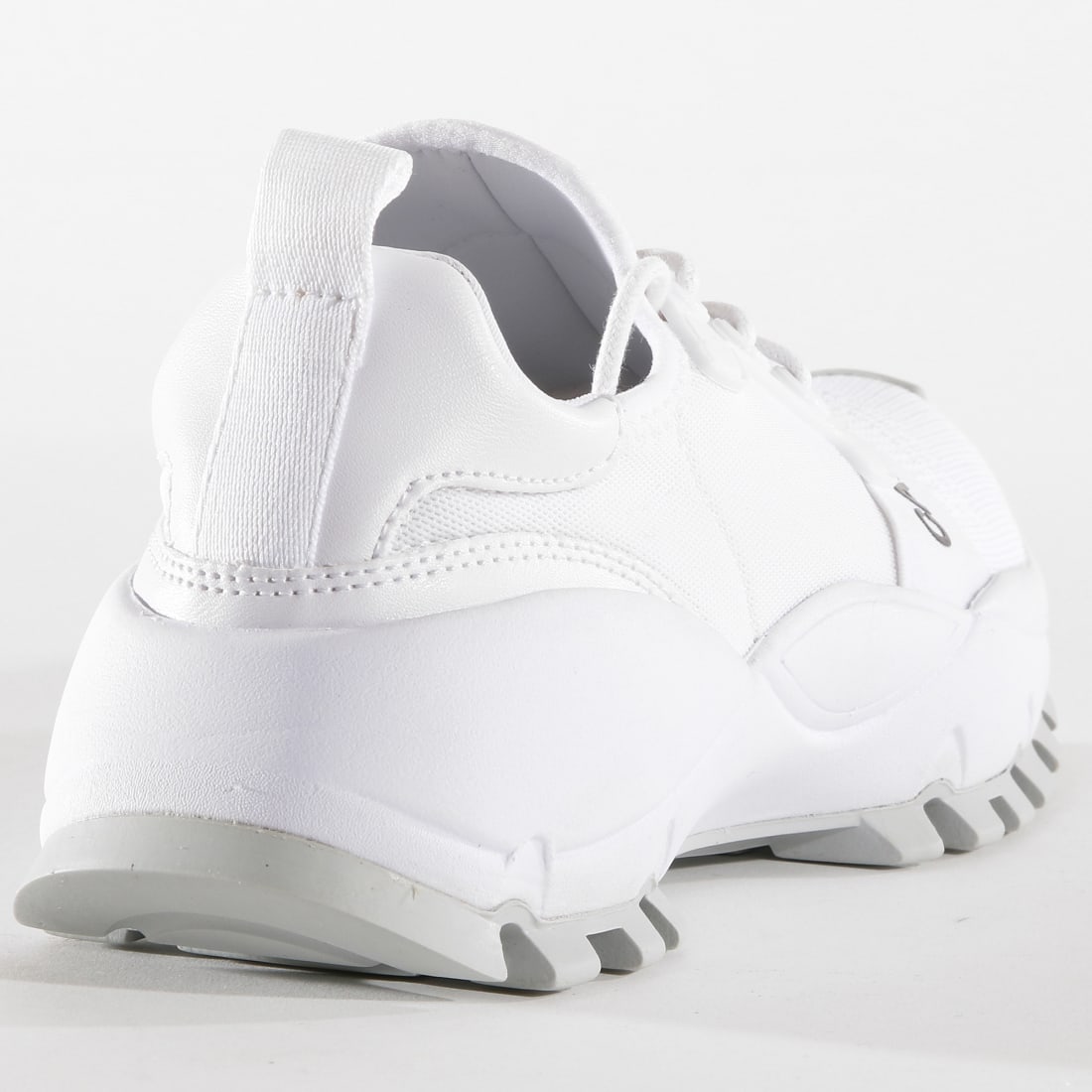 calvin klein timmy sneakers