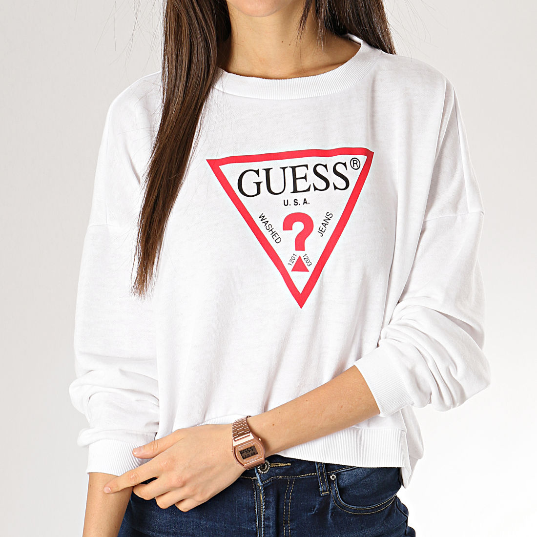 Guess Sweat Crewneck Crop Femme W92Q54K8K90 Blanc