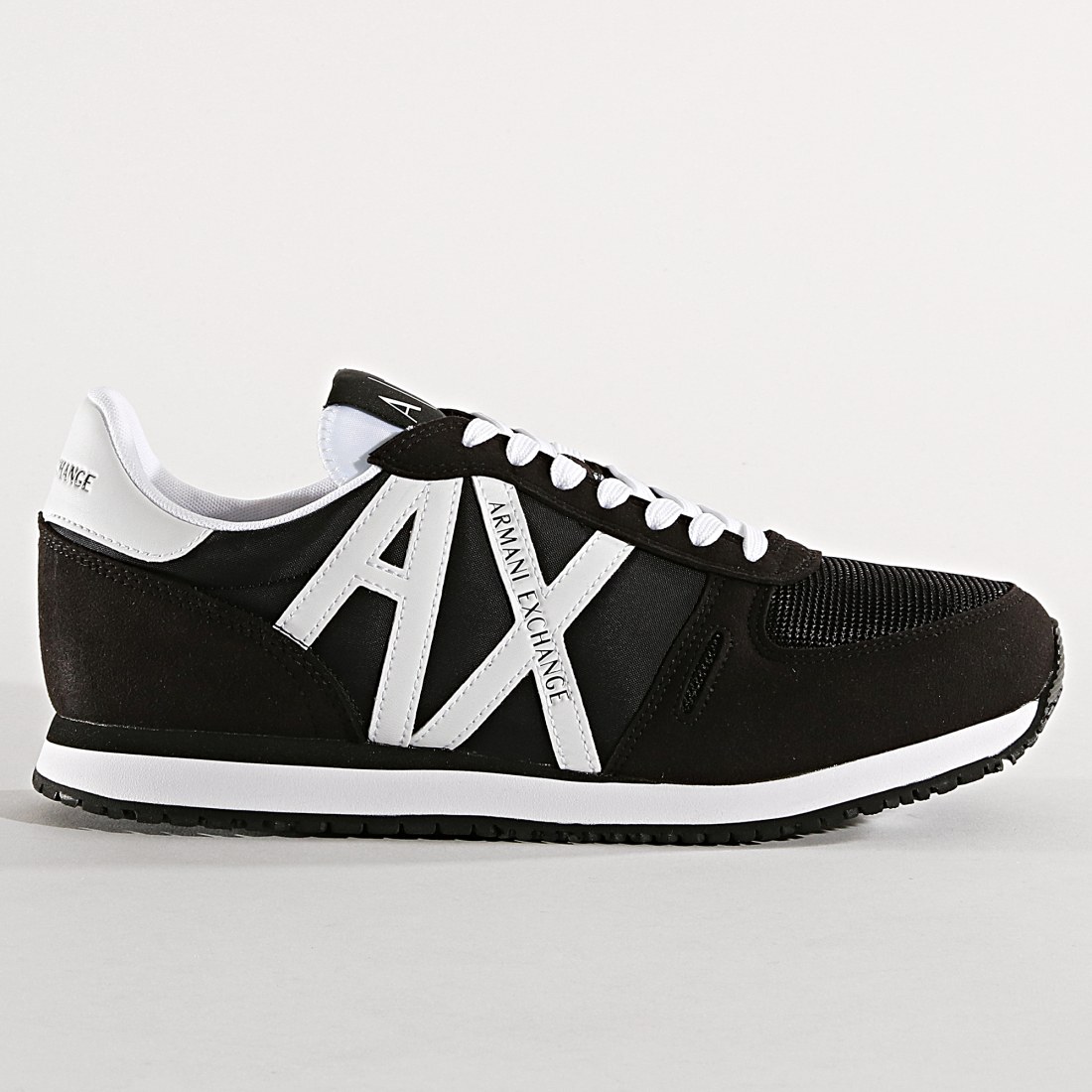 Armani Exchange Baskets XUX017XV028 Black White