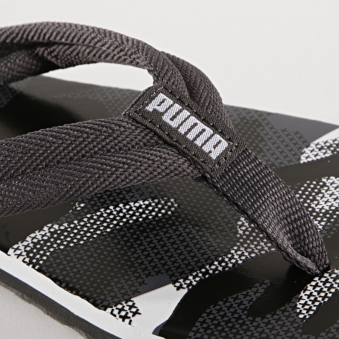 puma tong fourrure
