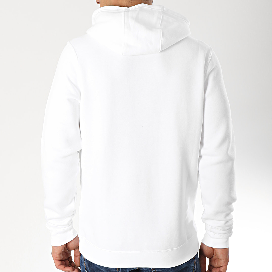 pull a capuche blanc nike