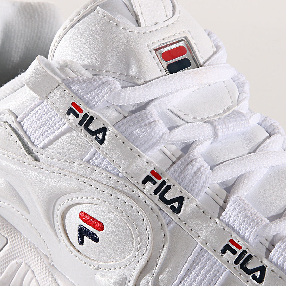 fila baskets blanches