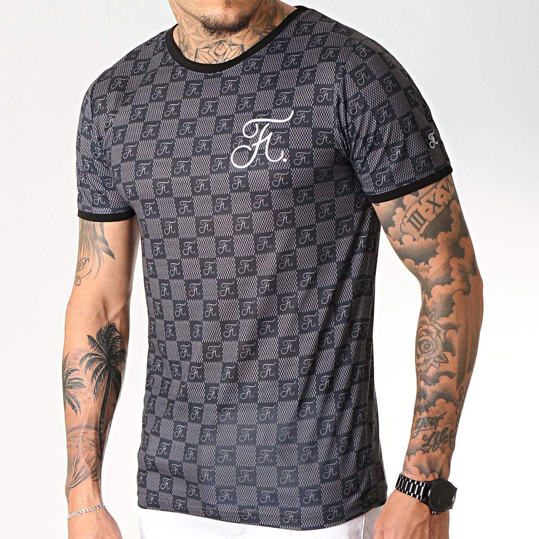 Final Club Tee Shirt Premium Fit Damier Avec Broderie 257 Noir Gris