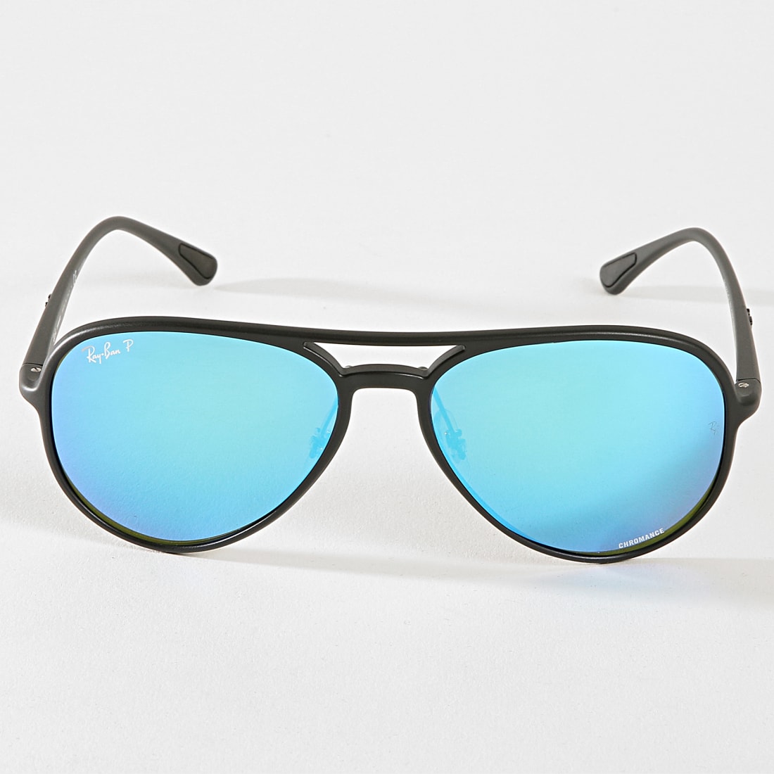 RayBan de Soleil Chromance RB4320CH Noir Bleu Roi
