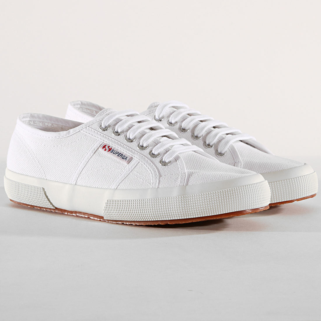superga 2750 white