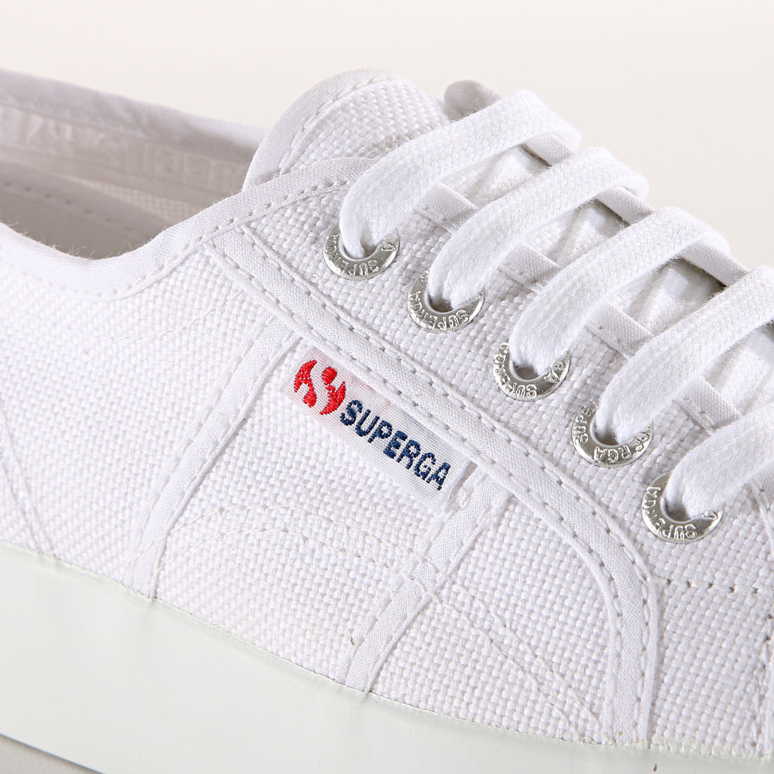 Superga - Baskets Femme Cotu Classic 2730 White - LaBoutiqueOfficielle.com