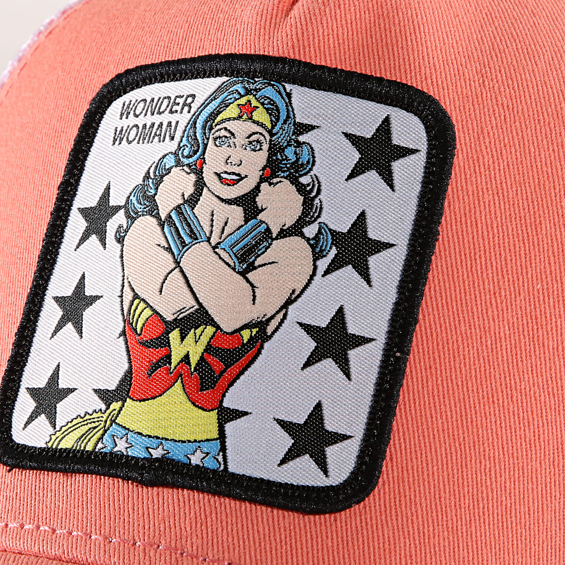 Capslab Casquette Trucker Wonder Woman Rose Blanc