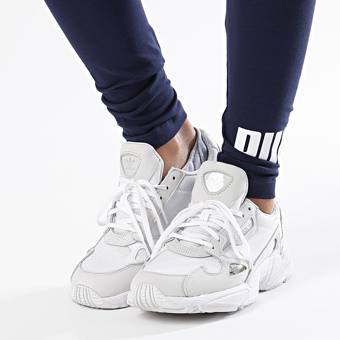 Puma - Legging Femme Essentials 851818 Bleu Marine ...