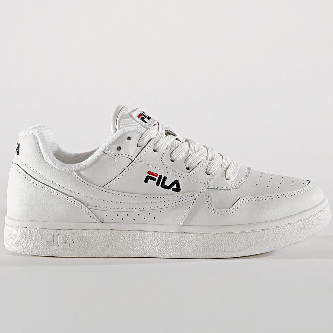 Fila arcade low on sale femme