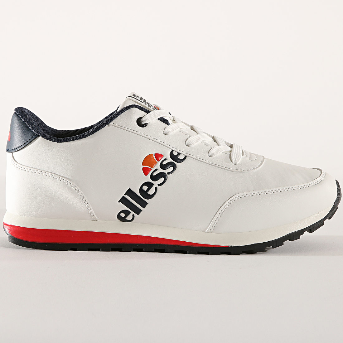 chaussure ellesse marron