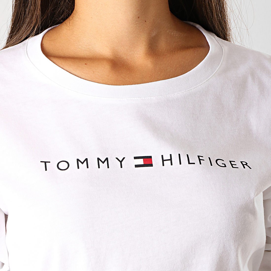 Tommy Hilfiger Tee Shirt Manches Longues Femme CN Logo 1910 Blanc