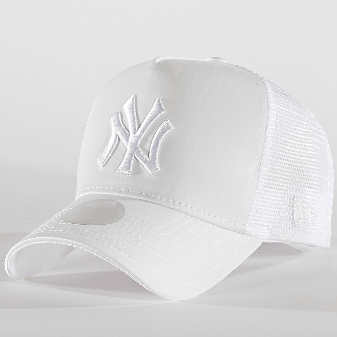 New Era Casquette Trucker Femme Satin 12040382 New York Yankees Blanc