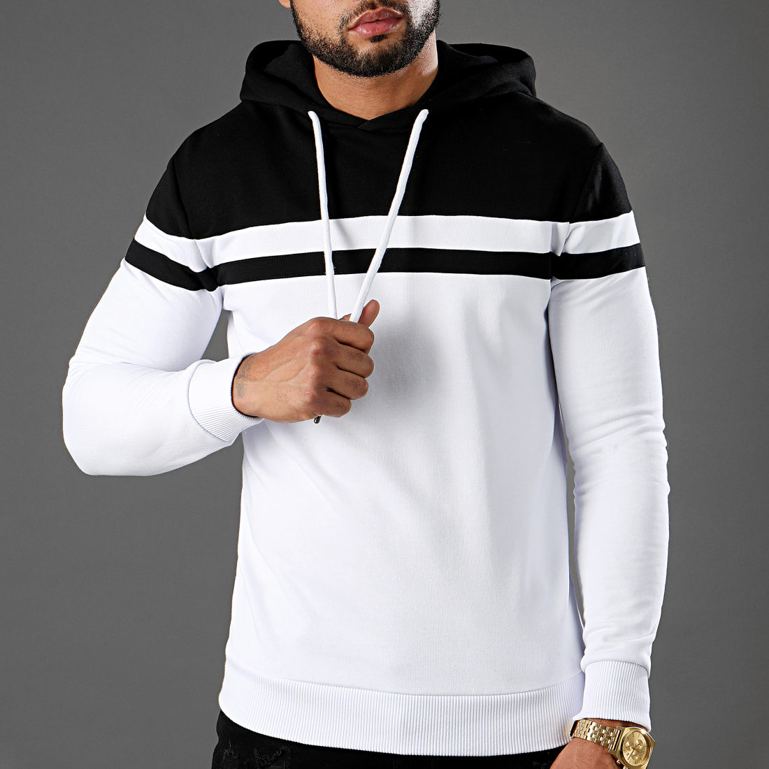 Sweat Noir Et Blanc Sweat Noir Et Blanc