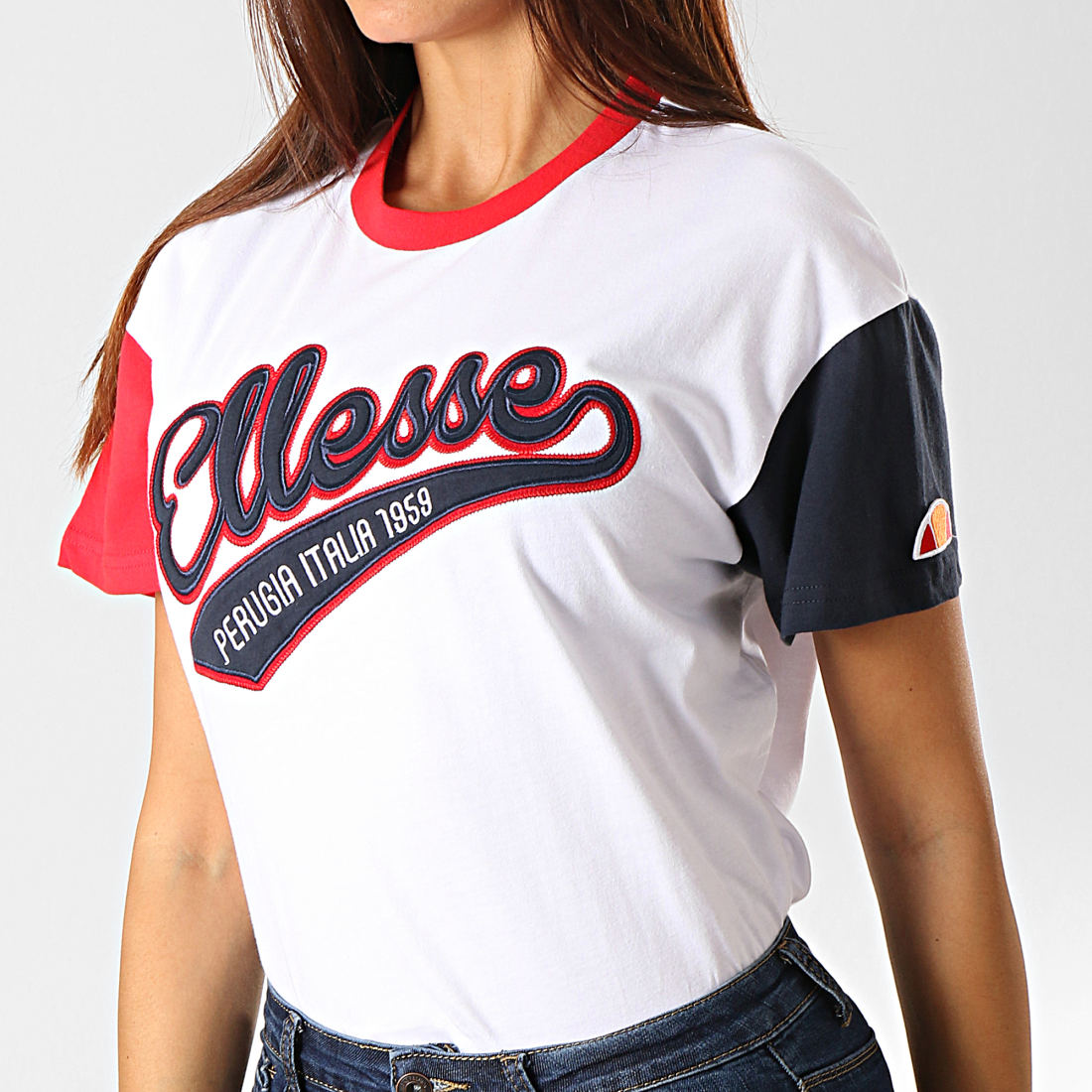 Ellesse - Tee Shirt Femme Dakota SGC07321 Blanc Rouge Bleu ...