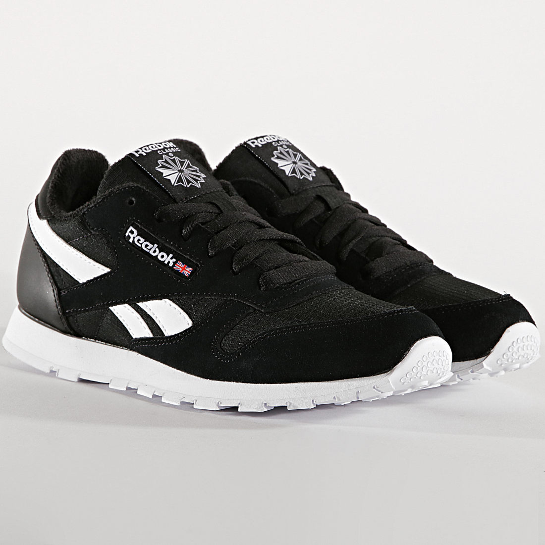 Reebok - Baskets Femme Classic Leather DV9594 Black White ...