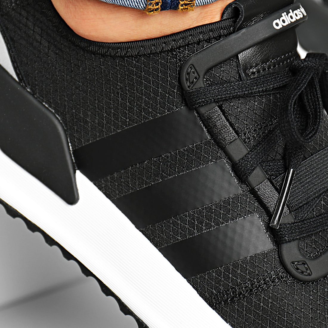 Adidas Originals - Baskets U Path Run EE7161 Core Black Footwear White - LaBoutiqueOfficielle.com