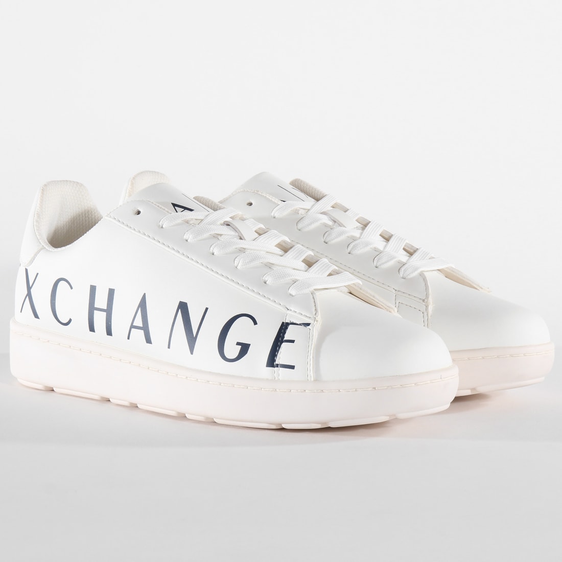 Armani Exchange Baskets XUX033XV186 Optical White Navy